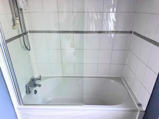 The Canterbury 3 Bed Retreat - Hot Tub - Parking - Hackington - 6