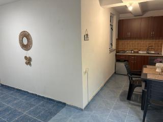 VIVI Beach Apartment - Golem - 9