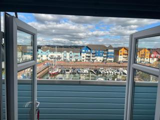 Madison Wharf - Waterside - Balcony - Exmouth - 4