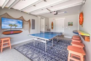 Palm Breeze - Ocean Views Golf Cart Game Room - 4
