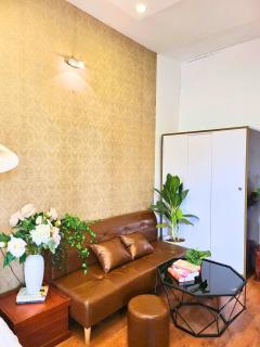 Ả home - Hồ tây, phòng lớn, ban công - Hanoi - 1