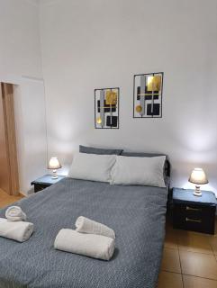 Pine Apartments - Ermoupoli - 0