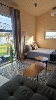3 WIDOKI Kiekrz -domki Tiny House z prywatną plażą i pomostem nad jeziorem Kierskim - Posen - 1