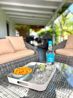 Villa Villanoé, Vue Mer & 2 min à pied de la Plage - Les Trois-Îlets - 0