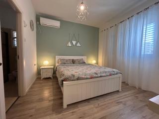 2 Bedrooms Apartment " Marcheliz " in Bat-yam - Bat Yam - 8