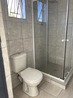 Kwa Mmaloapi Guest House - 5