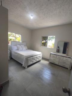 Hermosa Casa en Juana Vicenta Samana - Santa Bárbara de Samaná - 0