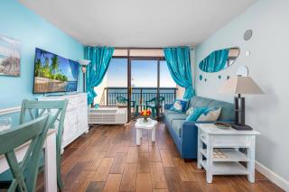 Heated pools, direct oceanfront, stunning views, rooftop pool, newly updated - 3