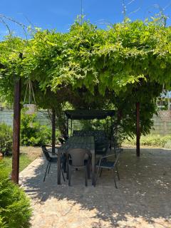 Vyara Holiday Home - Krapets - 1