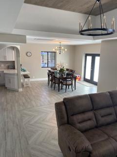 Bullhead oasis! Enjoy putt putt, view, pool & spa! - Bullhead City - 5