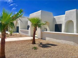 Bullhead oasis! Enjoy putt putt, view, pool & spa! - Bullhead City - 8