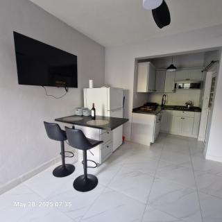 Defiance Studio St Maarten - 1