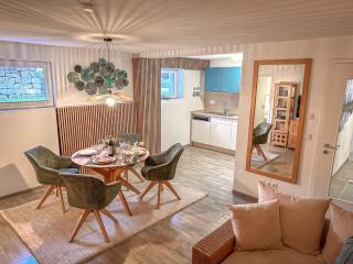W7 Rooms, ruhiges Apartment, Kingsizebett, Etagenbett, Terrasse, Garten - Kiefersfelden - 2