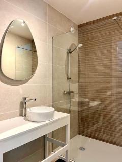 Studio Standing 100m de la mer avec balcon Fort Dauphin - Antibes - 7