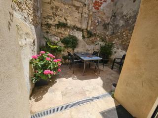 Superbe Maison 68m2 avec Cour -Hypercentre Avignon - Aviñón - 4