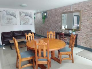 Camdene Guesthouse - 1
