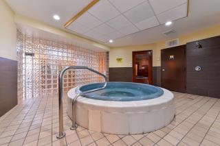 Best Western Kiva Inn - 2