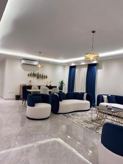 70 مصدق الدقي الرئيسي المهندسين - Cairo - 2