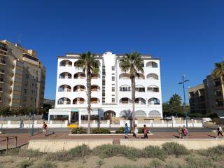 Primera línea, vistas al mar, wifi, aire acondicionado, aparcamiento - 8