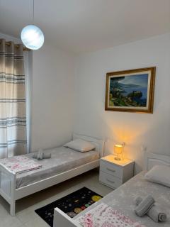 Marinela Apartment 2 - Tirana - 7