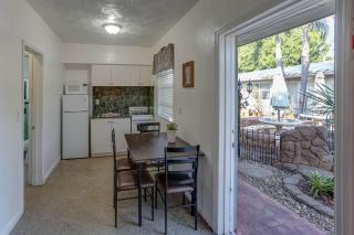 Richard's Pet Friendly Motel - Hollywood - 1