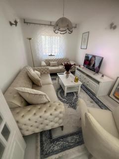 Cinderella Apartment 1 - Ivišovo Greblje - 7