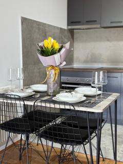 Newly Open - Angela Central Station Apartment - 0
