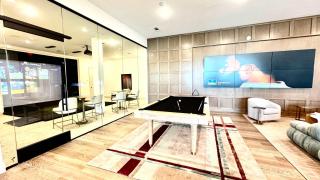 2BR Retreat -Gym Pool Parking - Austin - 1