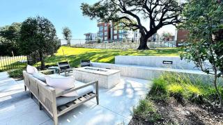 2BR Retreat -Gym Pool Parking - Austin - 7