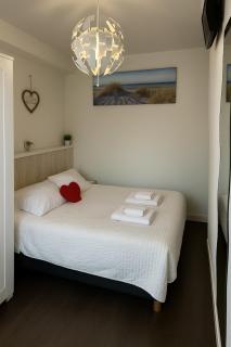 Habitacion con baño privado y mini-cocina privada en casa particular, acceso independiente - 1