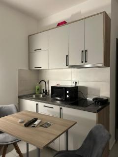 I&I Apartment - Igalo - 4