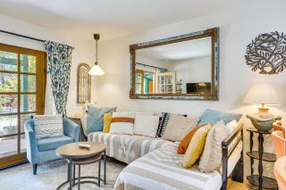 Vibrant Casa Paloma with Patio - Near Vineyards! - Patagonia - 7