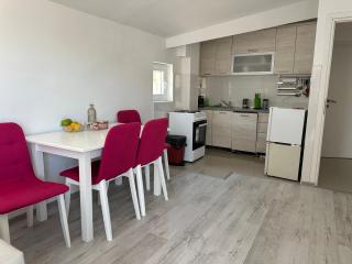 Sea View Apartment 32 - Bečići - 2