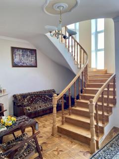 Perfect Sevan Stay Steps to Lake Balcony & Views - Tsovazard - 4