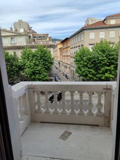 Triestecenter Rooms & Apartments - Colori di Trieste - Trieste - 0