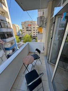 plazh durres xhulio daily rent - Polisi i Vogël - 1