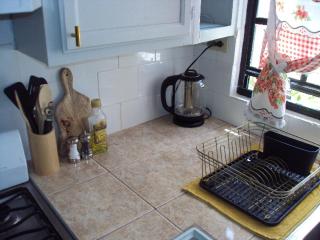 Comfy, Boho Beach Apt - - 7