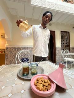Riad Abrar 2 - 9