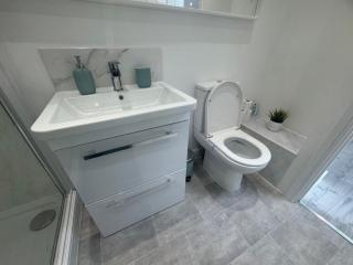 The Studio Guesthouse - - 6