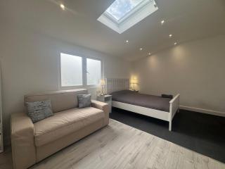 The Studio Guesthouse - 2