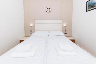 Sunny Side Escape by Belmont Realty - 9