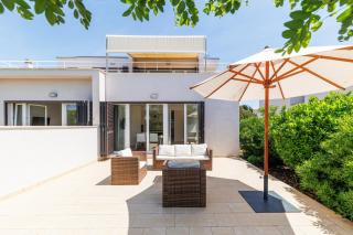 Sunny Side Escape by Belmont Realty - Petrcane (Peterzane) - 2