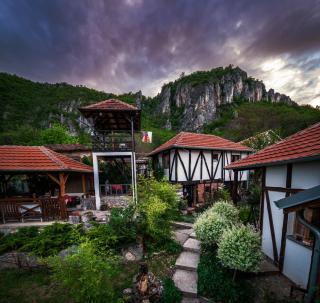 Golemi kamik Pirot - Pirot - 6