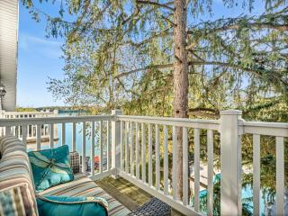 Lakeside Suites - Elkhart Lake - 5