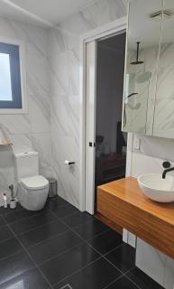 Excellent home with wonderful views and exceptional views - Brisbane - 9