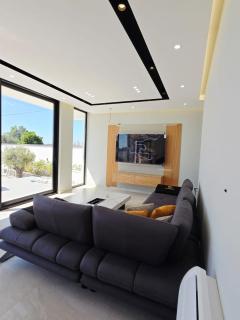 Aventus Luxury Villa - Rrushkull - 2