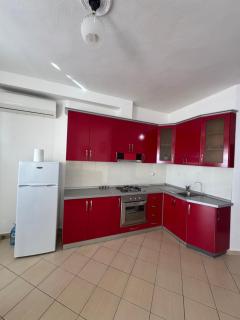SunKissed Apartament - Golem - 5