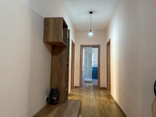 Golden Stay - 4BR Stylish Apartment for Group - Tal-Ħriereb - 5