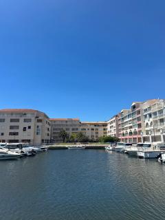 Studette sur la Marina, plage à 5 minutes - Sète - 0