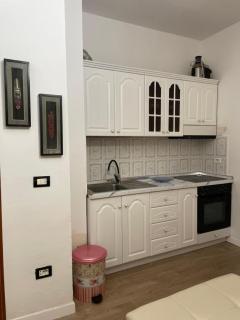 Cozy Center Apartment - Durrës - 6